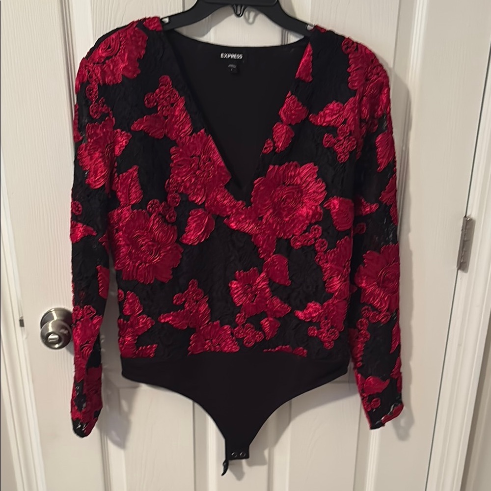 Express Women's Black and Red Floral Top